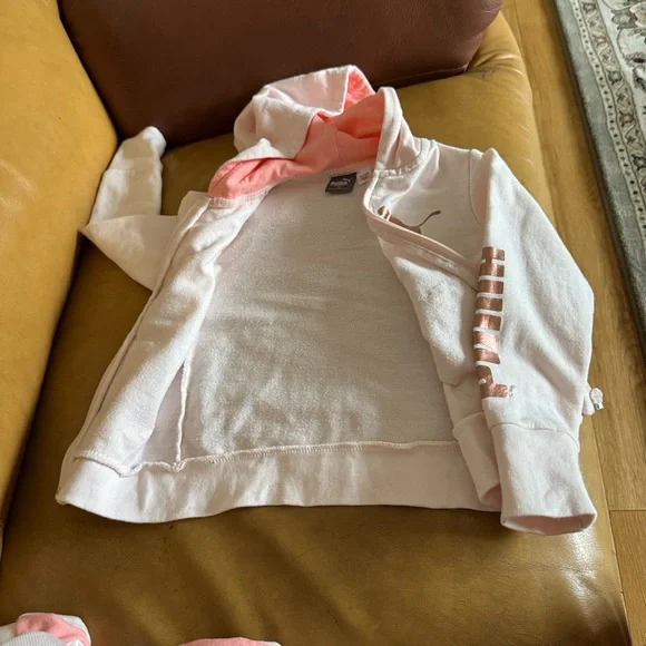 PUMA Soft White and Coral Hoodies size 3 - Picture 10 of 11